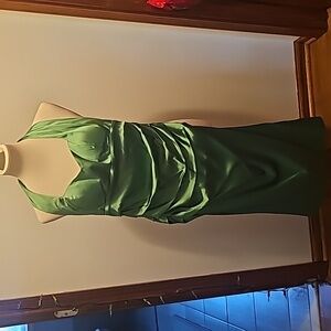 Suzy Chin for Maggy Boutique green satin dress 6